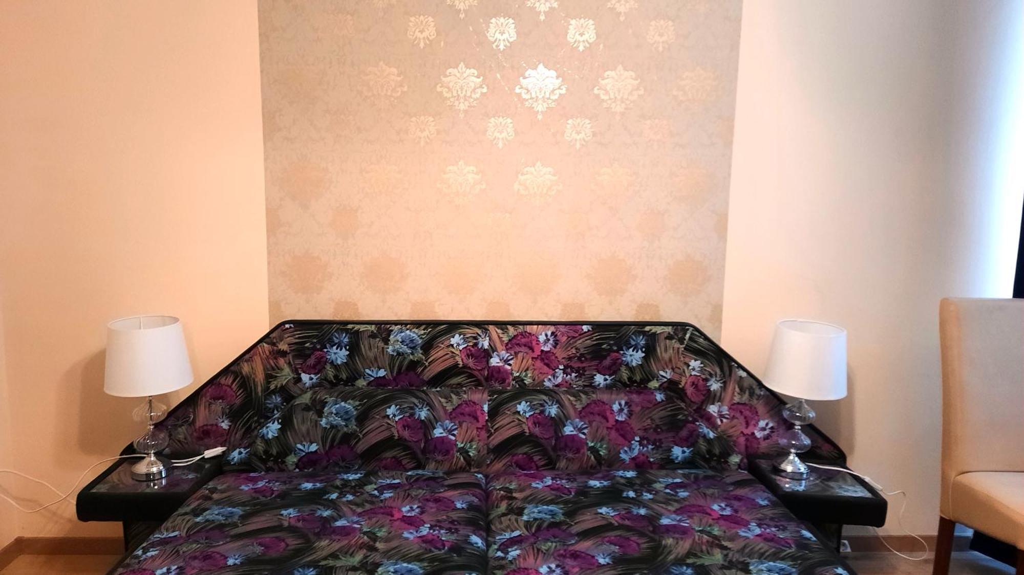 Hotel Leander Vendeghaz Gyenesdiás Zewnętrze zdjęcie